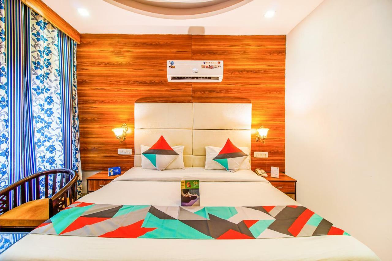 Oyo 8622 Hotel Grand Inn Chandigarh Exterior photo