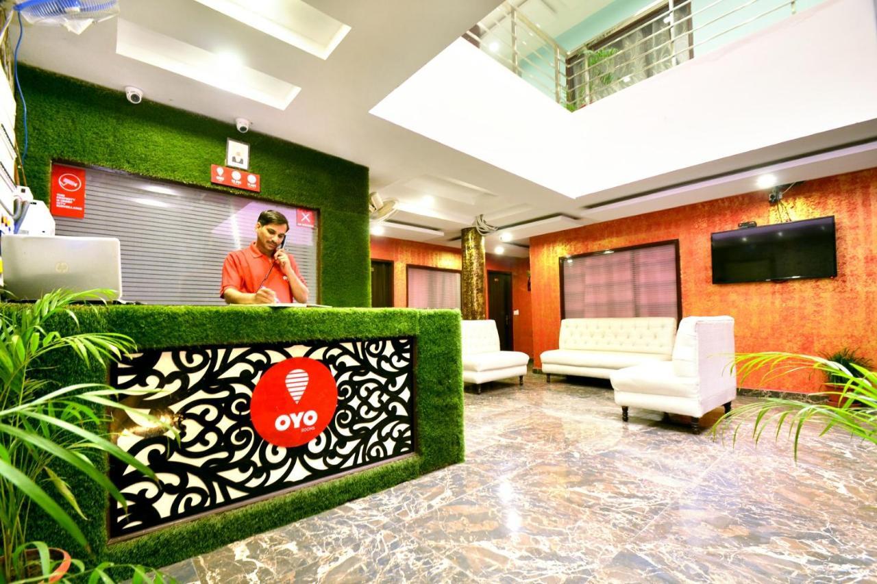 Oyo 8622 Hotel Grand Inn Chandigarh Exterior photo