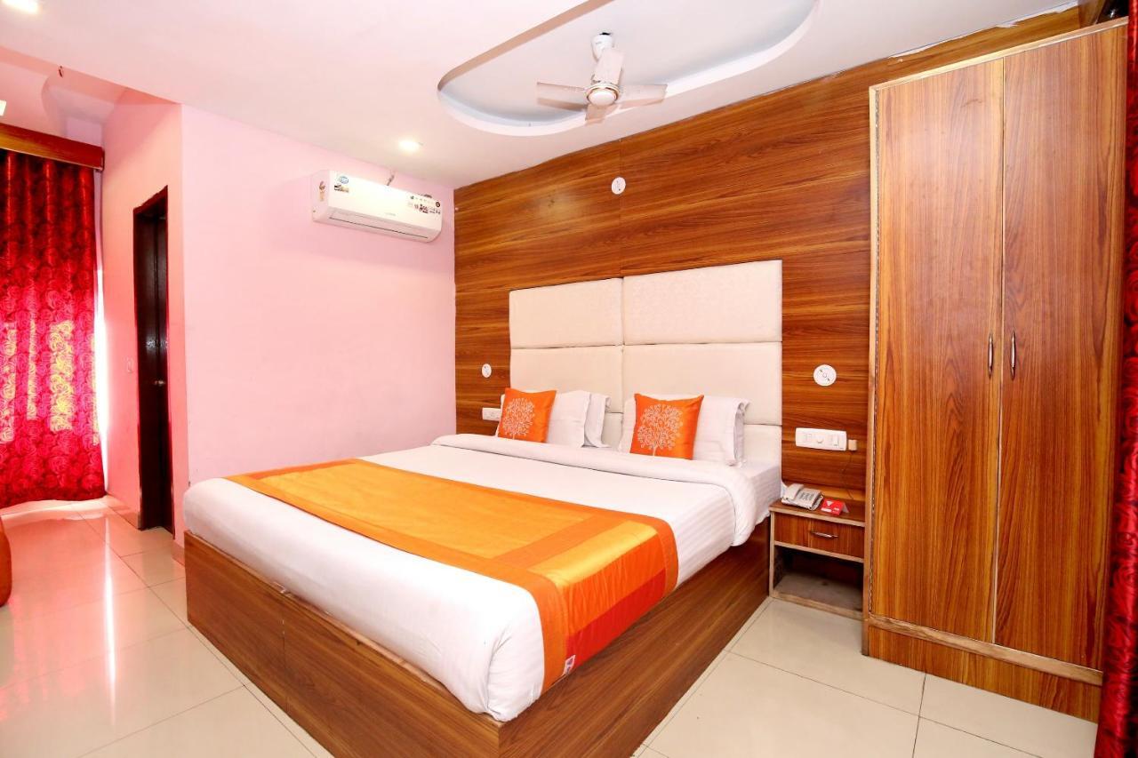 Oyo 8622 Hotel Grand Inn Chandigarh Exterior photo