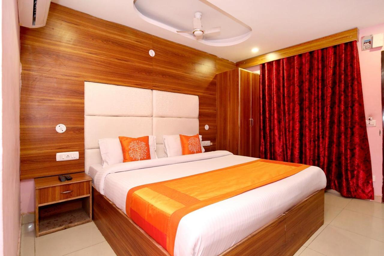 Oyo 8622 Hotel Grand Inn Chandigarh Exterior photo