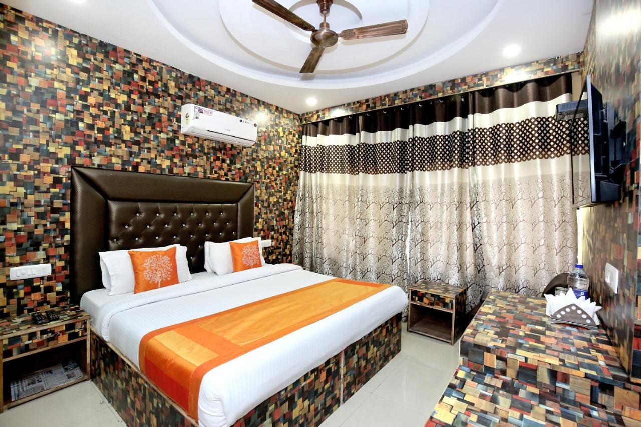 Oyo 8622 Hotel Grand Inn Chandigarh Exterior photo