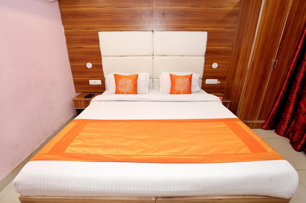 Oyo 8622 Hotel Grand Inn Chandigarh Exterior photo